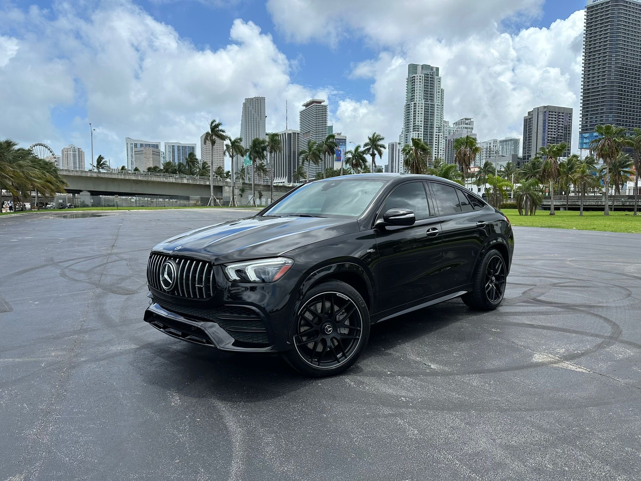 Epic Miami Car Rental_car 4